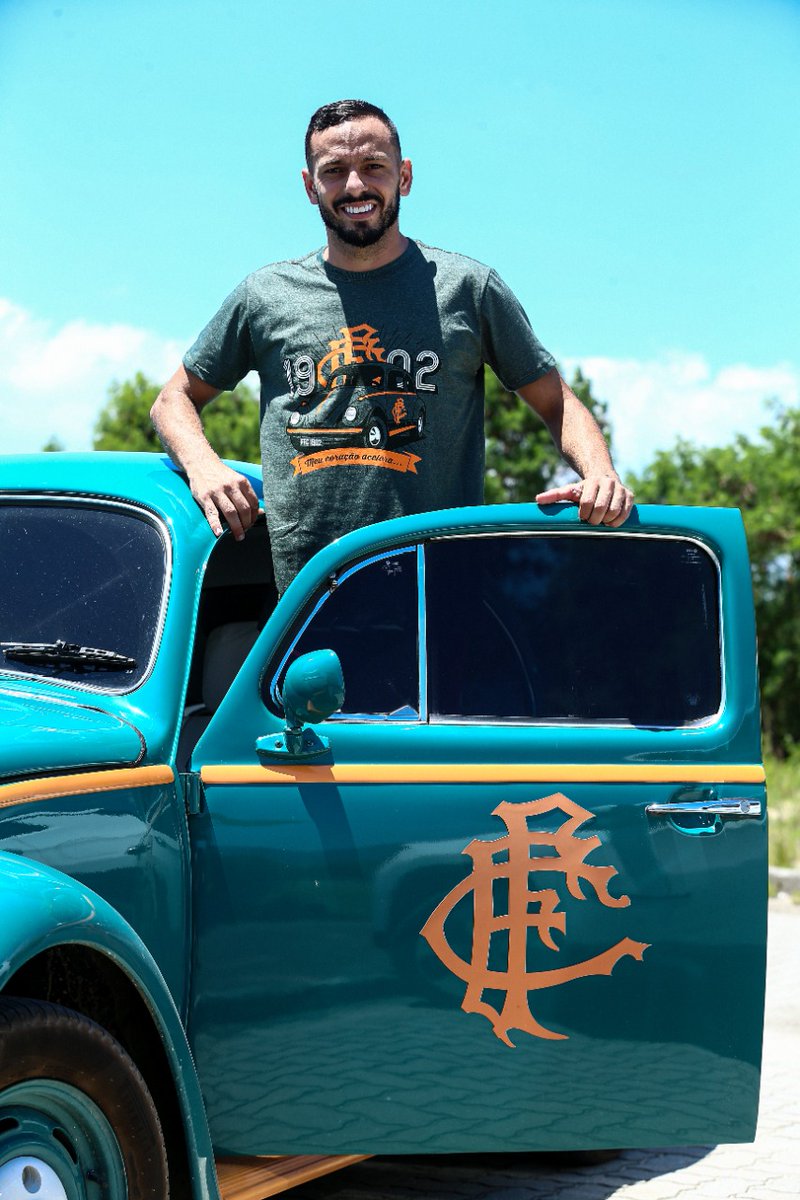 ʟᴀᴄʀᴀɪᴀᶠᶠᶜ tweet media