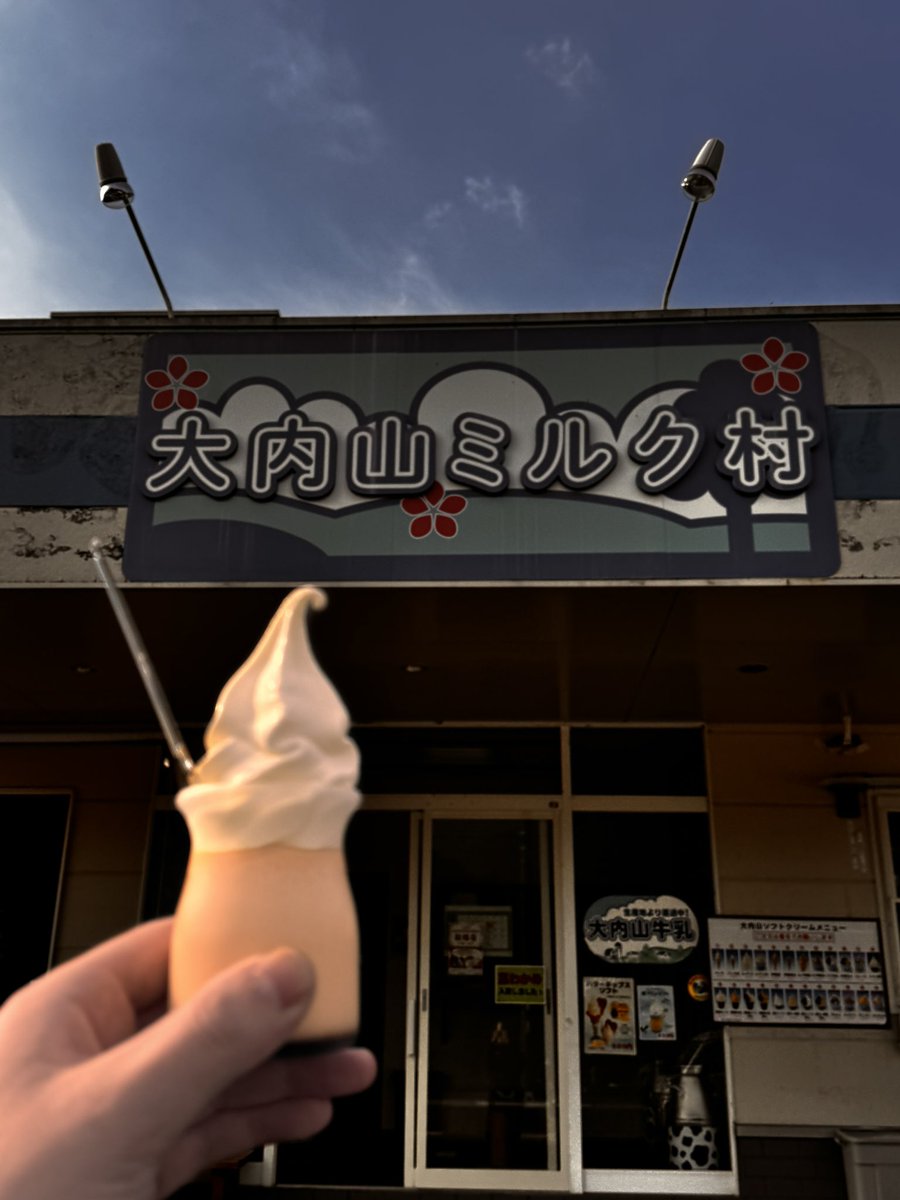 HamuHamu tweet media