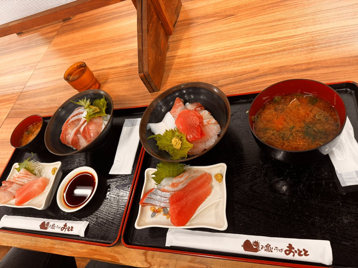 HamuHamu tweet media