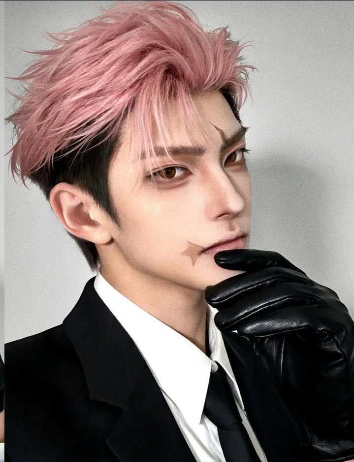 holyyuji tweet media