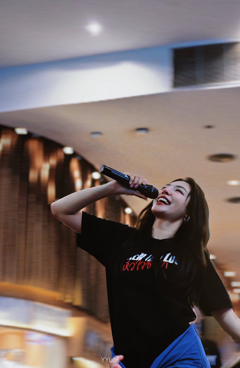 Lonnieeeee_ tweet media