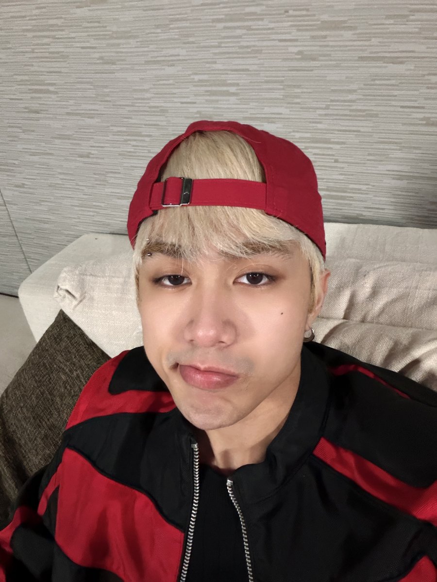 Joshtin Jewels tweet media