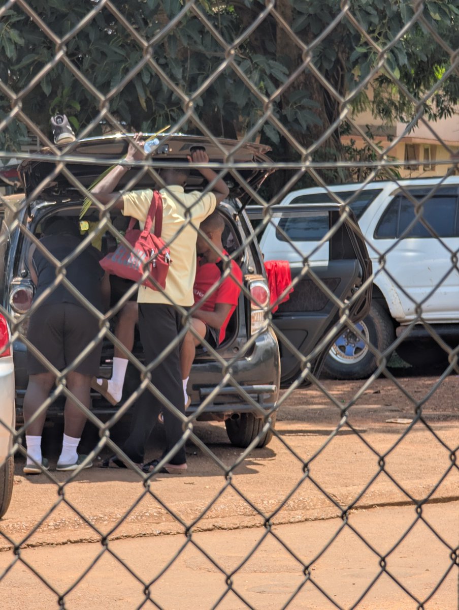 Vicente🇺🇬 tweet media