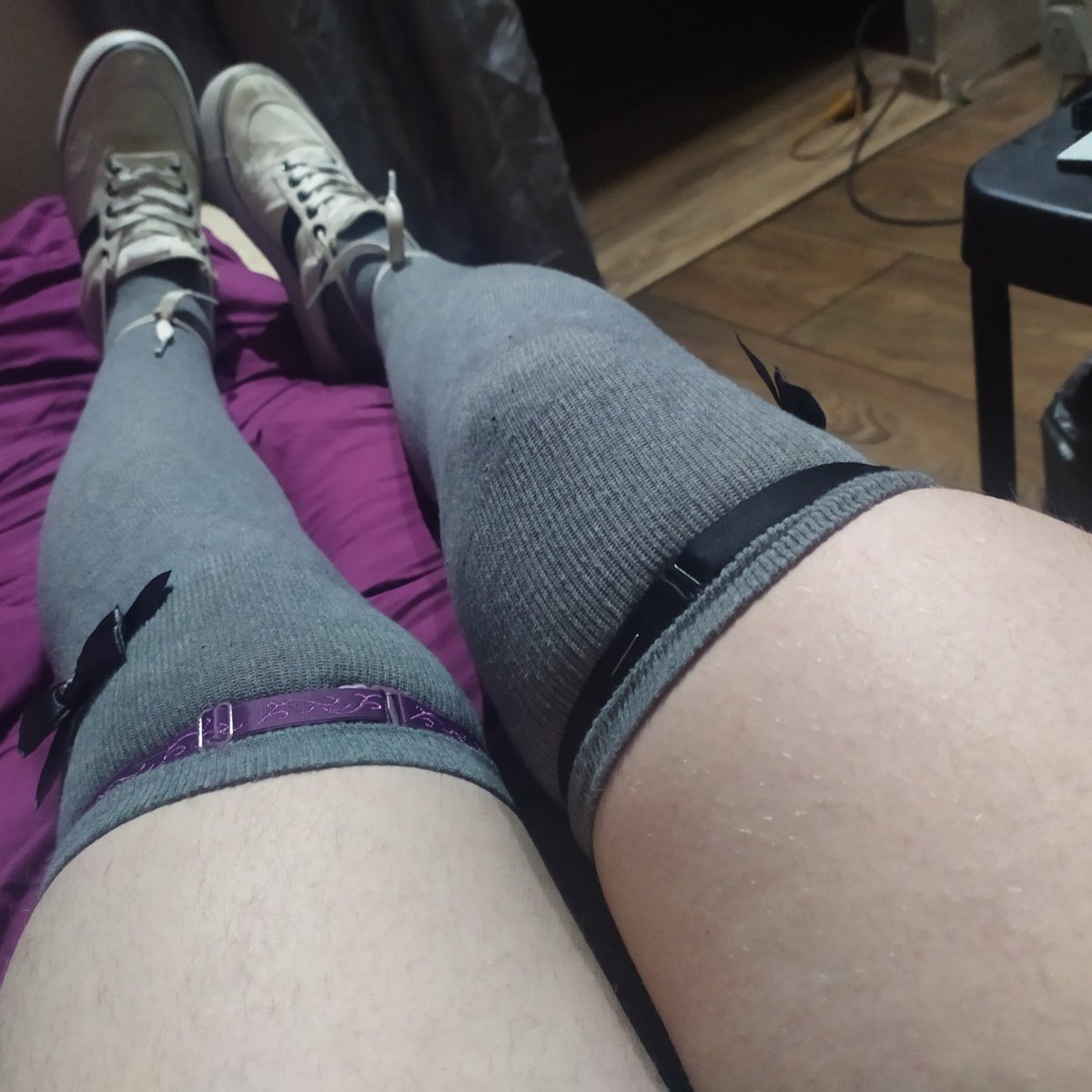 SuukaTweety06's tweet photo. #legs 
#sexylegs 
#pantyhose 
#stockings 
#fishnets 
#overknees 
#kneehighs 
#kneesocks 
#kneehighs 
#thighhights 
#highsocks 
#femboy 
#TS 
#sissy 
#tgirl 
#tranny 
#sissyboy 
#cdj特番 https://t.co/u7B7OySvpw