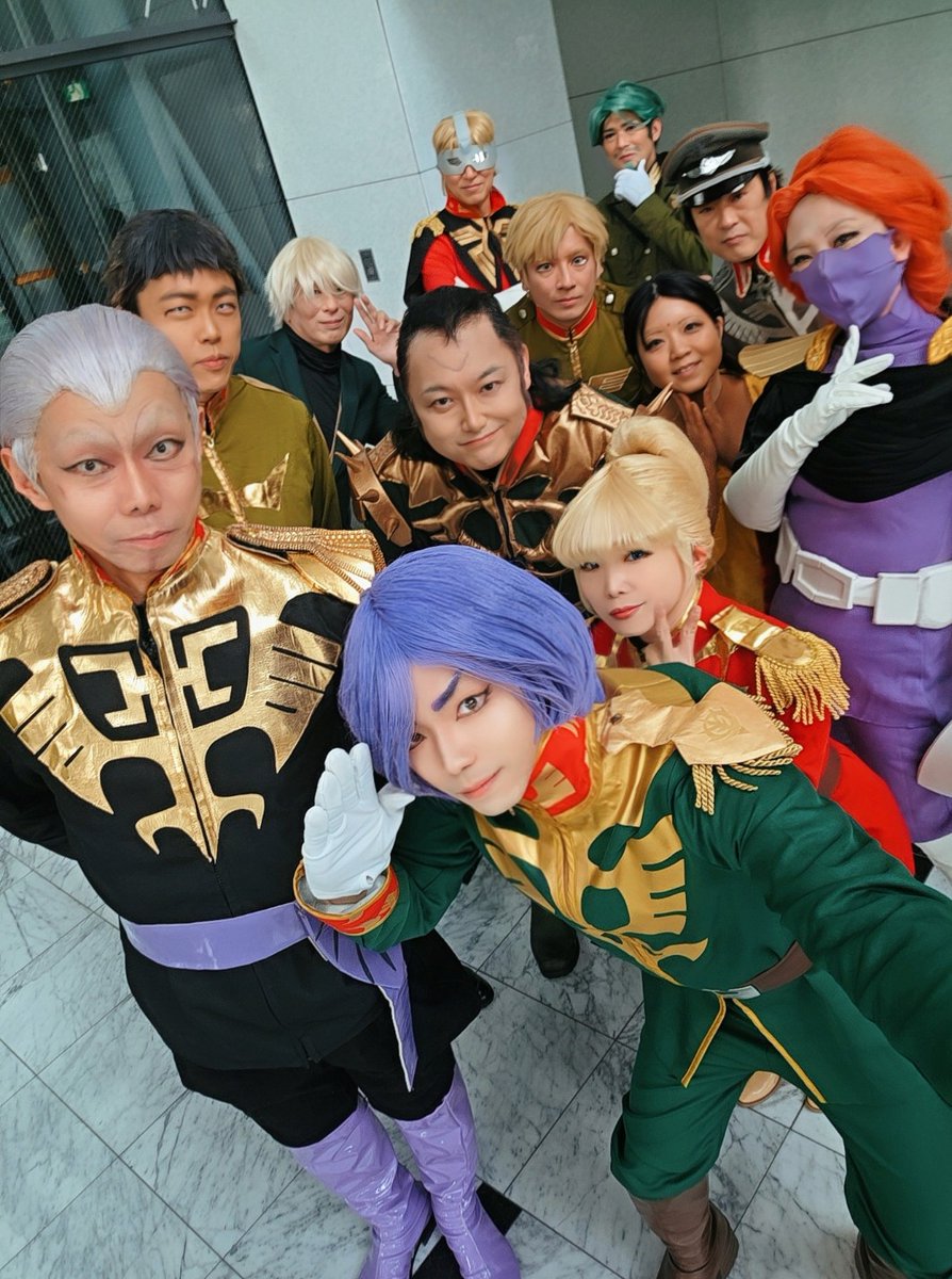 marinereiter's tweet photo. #コスメル
#コスメルinコスモタワー
#ガンダムコスプレ
【遅報】
｢宇宙世紀ガンダム
ジオン軍併せ｣
全員集合！
📸伎一くん
(@ninja_kiichi)
念願のジオン併せ
楽しかったです！！
また、集まりましょう！
ジーク・ジオン！ https://t.co/XUE3BKUTwn