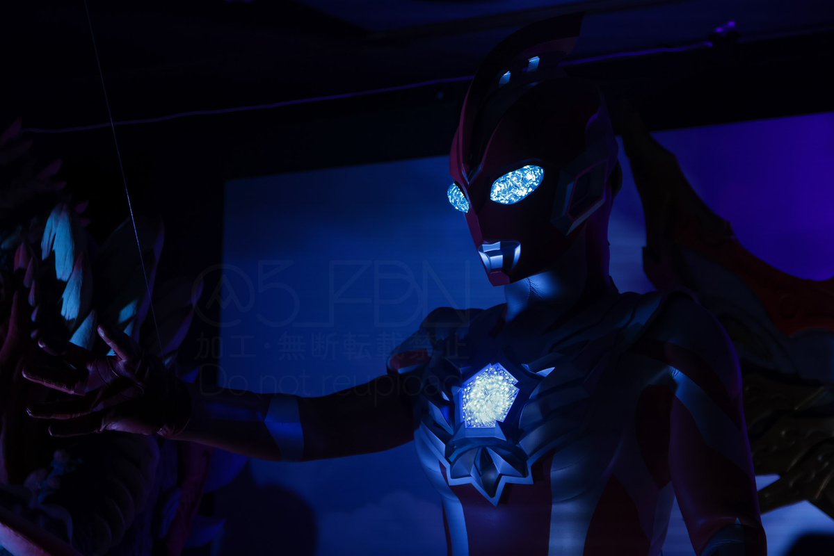 ななお tweet media