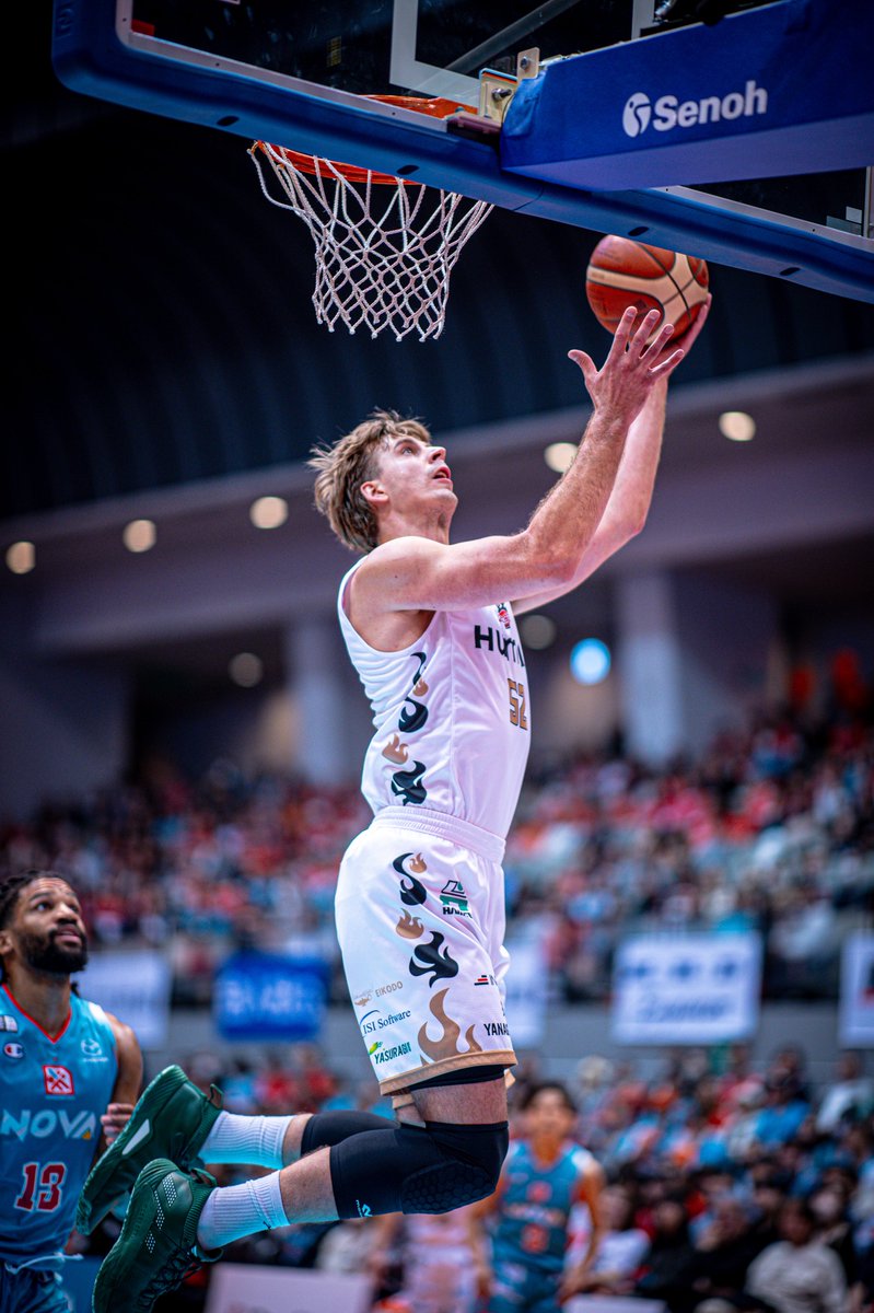 ʜᴀʀᴜɴᴇ tweet media