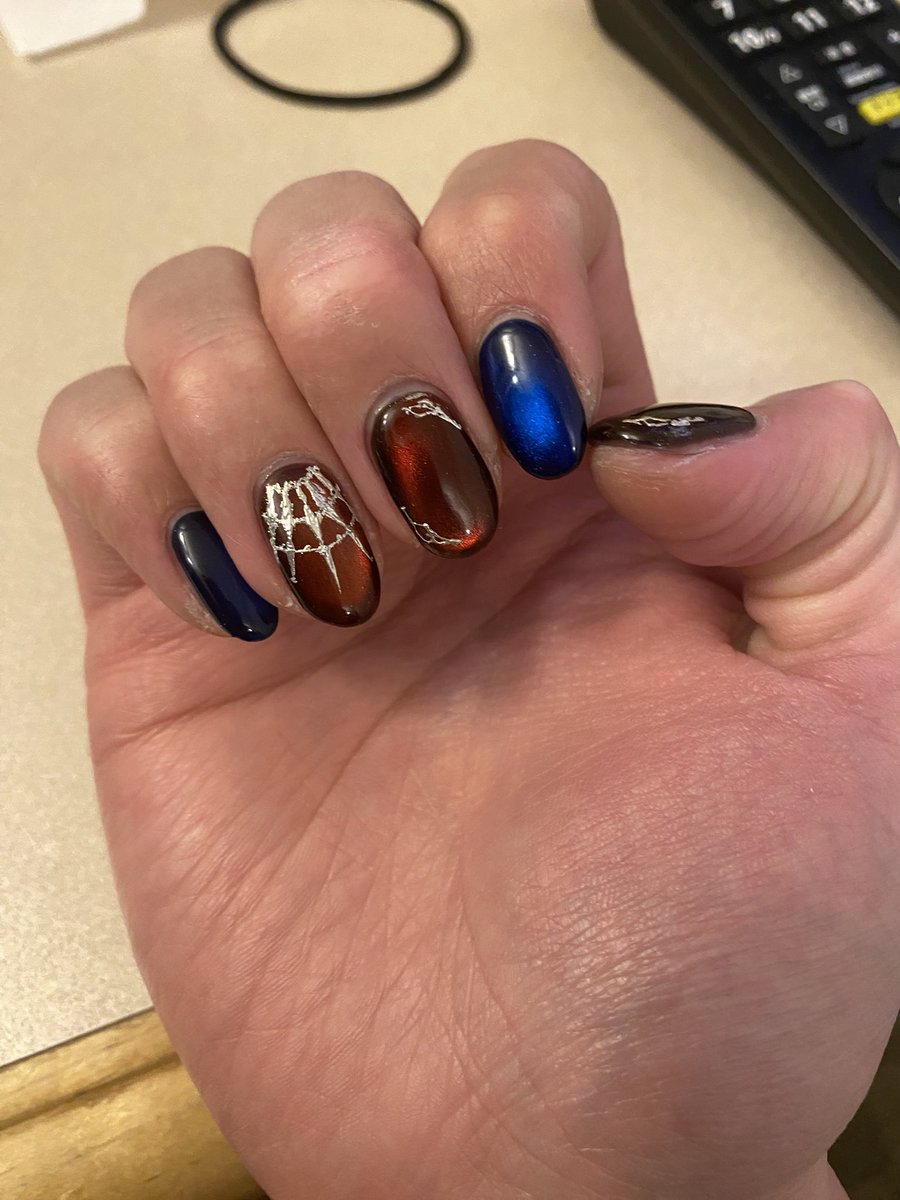 くろす👁️‍🗨️🕷️ tweet media