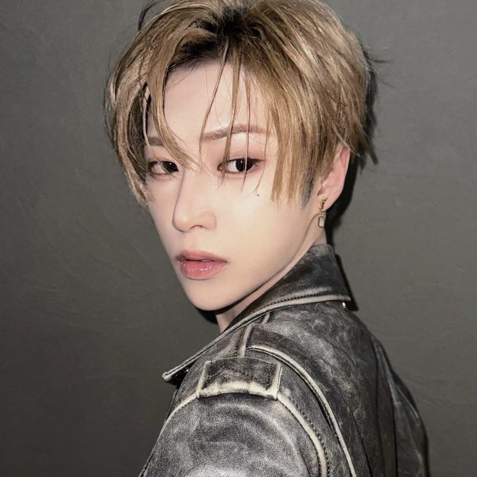 zhangjiahaoface's tweet photo. https://t.co/KeLCUkqZeT