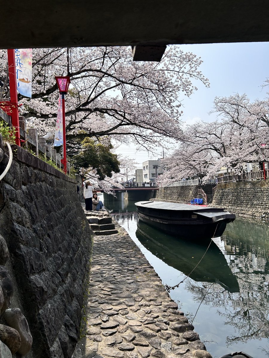 かみしたともや tweet media