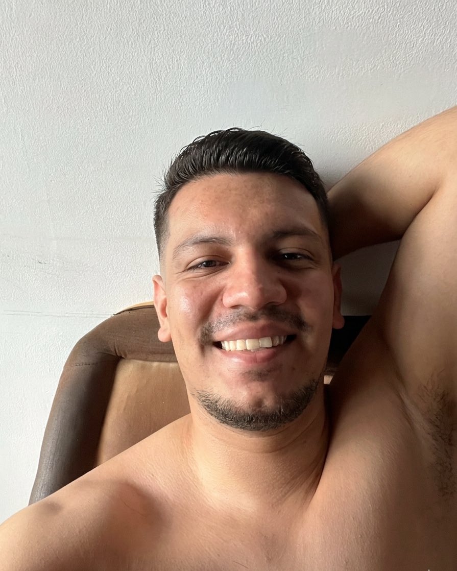 Jhormman tweet media