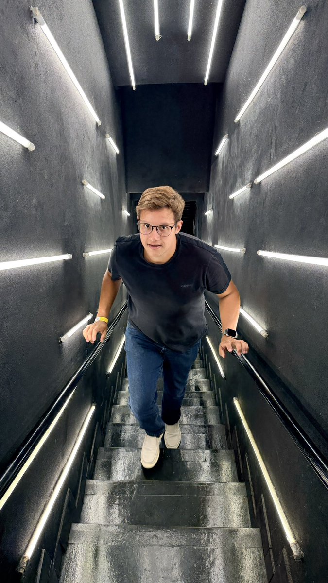 Daniel B. tweet media