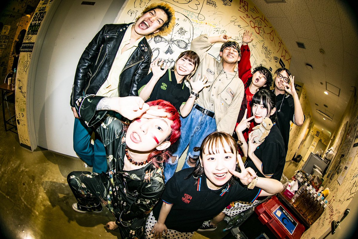 サバシスター tweet media