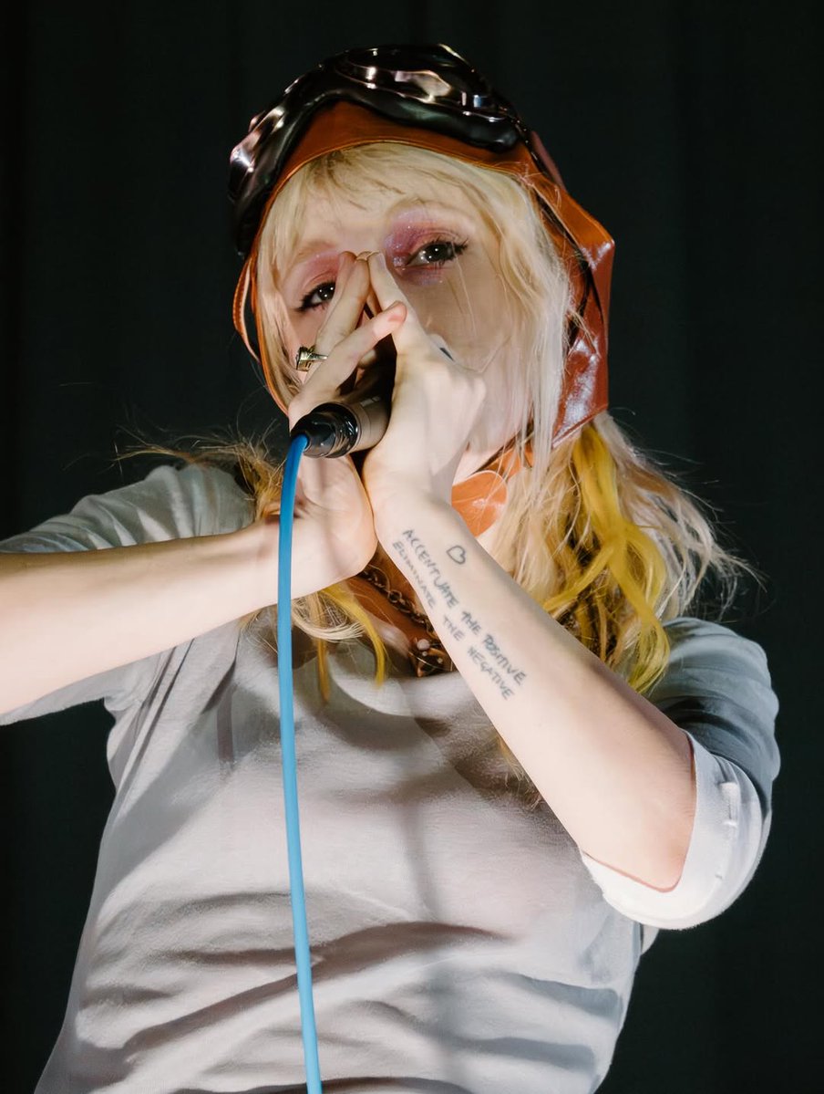 Paramore BR tweet media