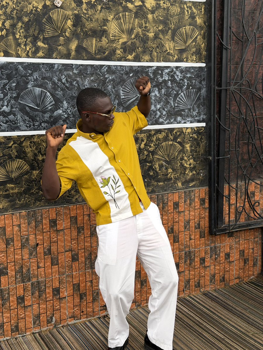 YL_IN_LAGOS tweet media