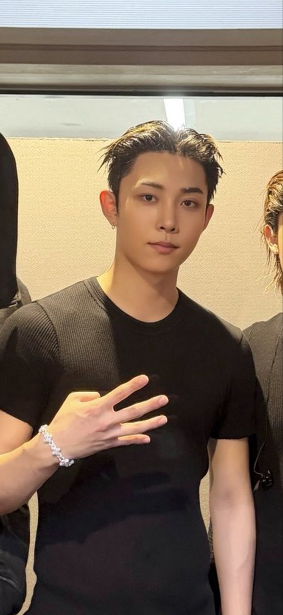 ryul pics tweet media