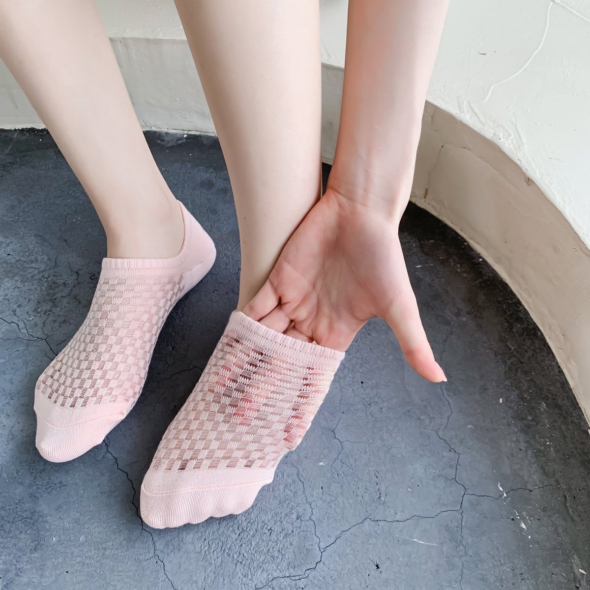jackhe795821's tweet image. Breathable knit, no sticky feel — simple but works.

#SummerSocks #NoShow #Breathable