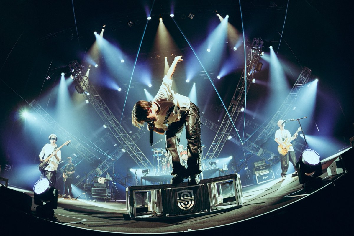SPYAIRSTAFF's tweet photo. /／
TOUR "𝐑𝐄-𝐁𝐈𝐑𝐓𝐇"
DAY ❷
\＼

2026.3.29 Osaka
ORIX THEATER
Thank you🔥🔥

📷@KYOTO_TANAKA02
#SPYAIR #REBIRTH https://t.co/M8jobcBVkh