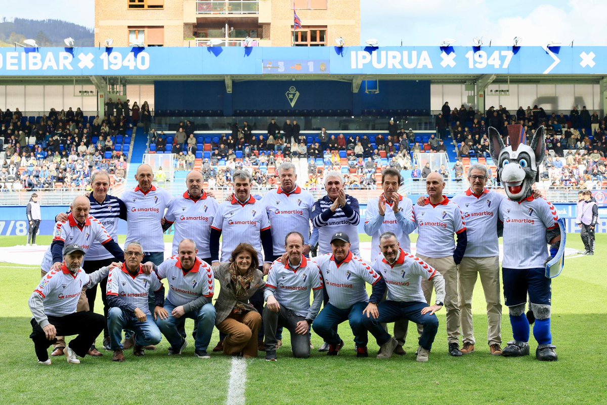 𝐁𝐞𝐫𝐞𝐳𝐢 𝐝𝐞𝐧𝐚𝐤 𝐦𝐞𝐫𝐞𝐳𝐢! ✨

#EibarLasPalmas | #BetiArmaginak⚔️