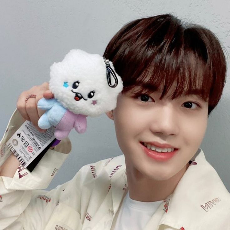 Fara 🦍 tweet media