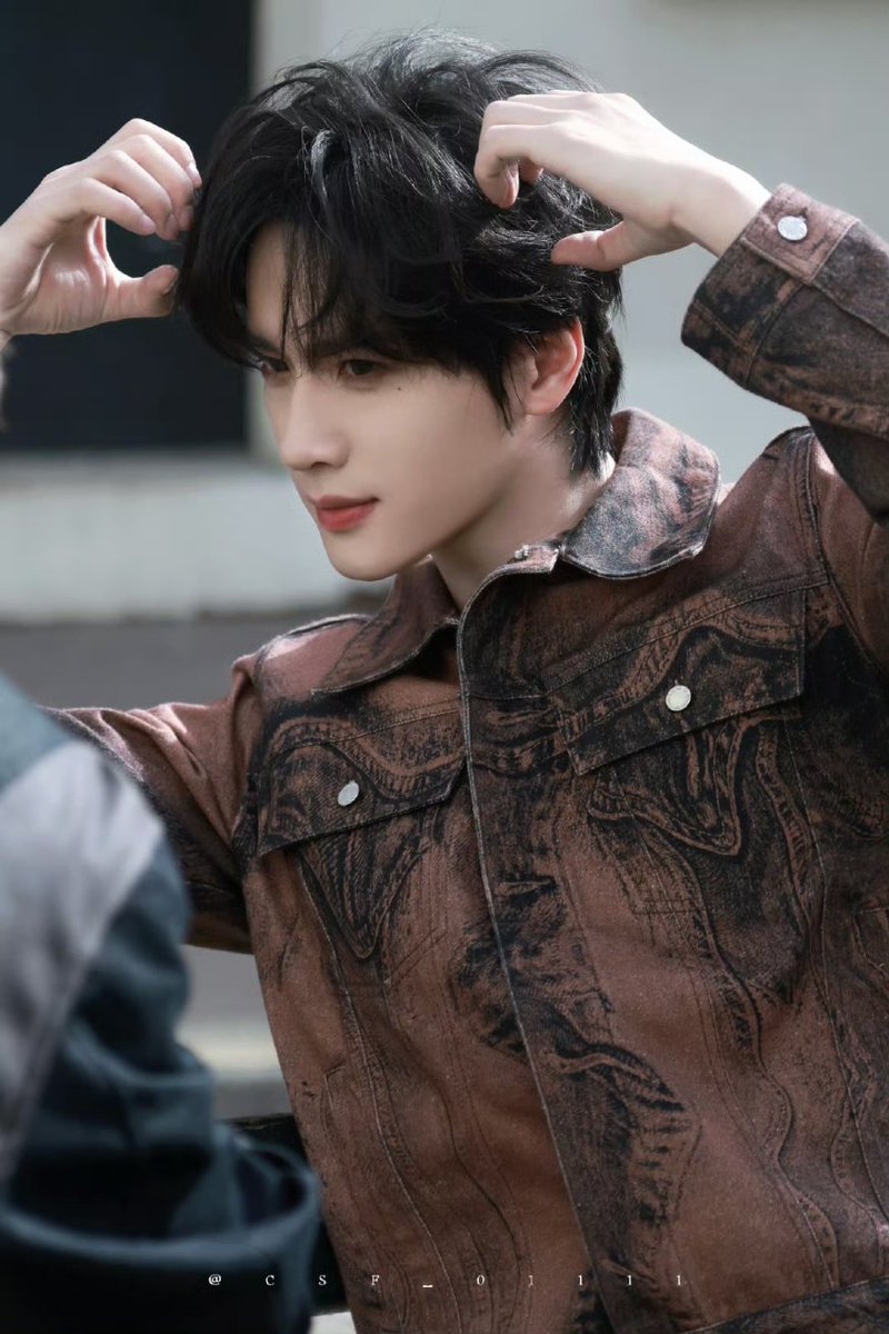 디 🌧️ • 展丞 era tweet media