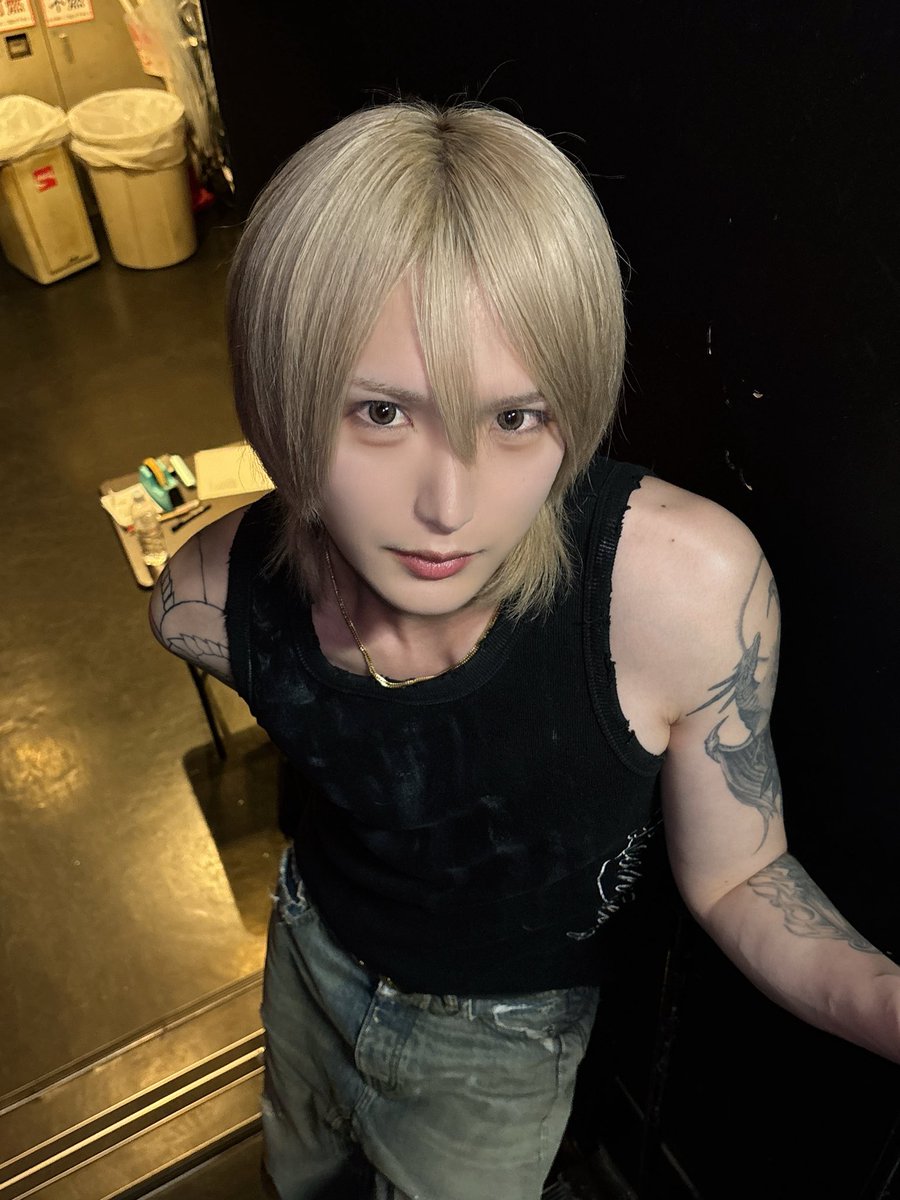 iです。 tweet media