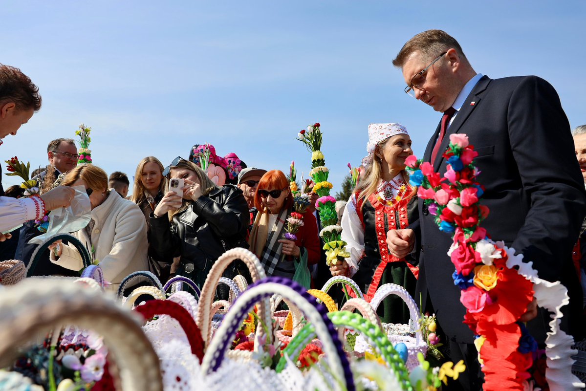 Przemysław Czarnek tweet media