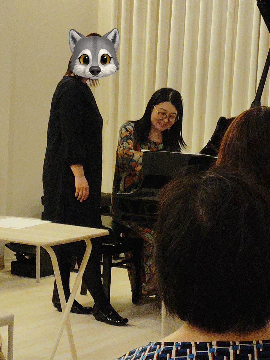 NanakoSugiura's tweet photo. 本日は成城学園の素敵なサロンでグランミューズ・サロンでした✨

この会も16回もやってるんですね！毎回ほんと楽しい❣️
皆様のおかげです✨

次回は恒例の門前仲町シンフォニーサロン5／24です♫
ピティナ・提携コンクールお申込 https://t.co/5T1O08jAIi https://t.co/w1rxXTYf9m