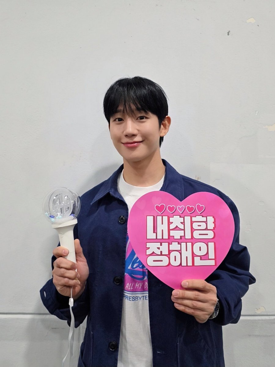 FNC ACTOR tweet media