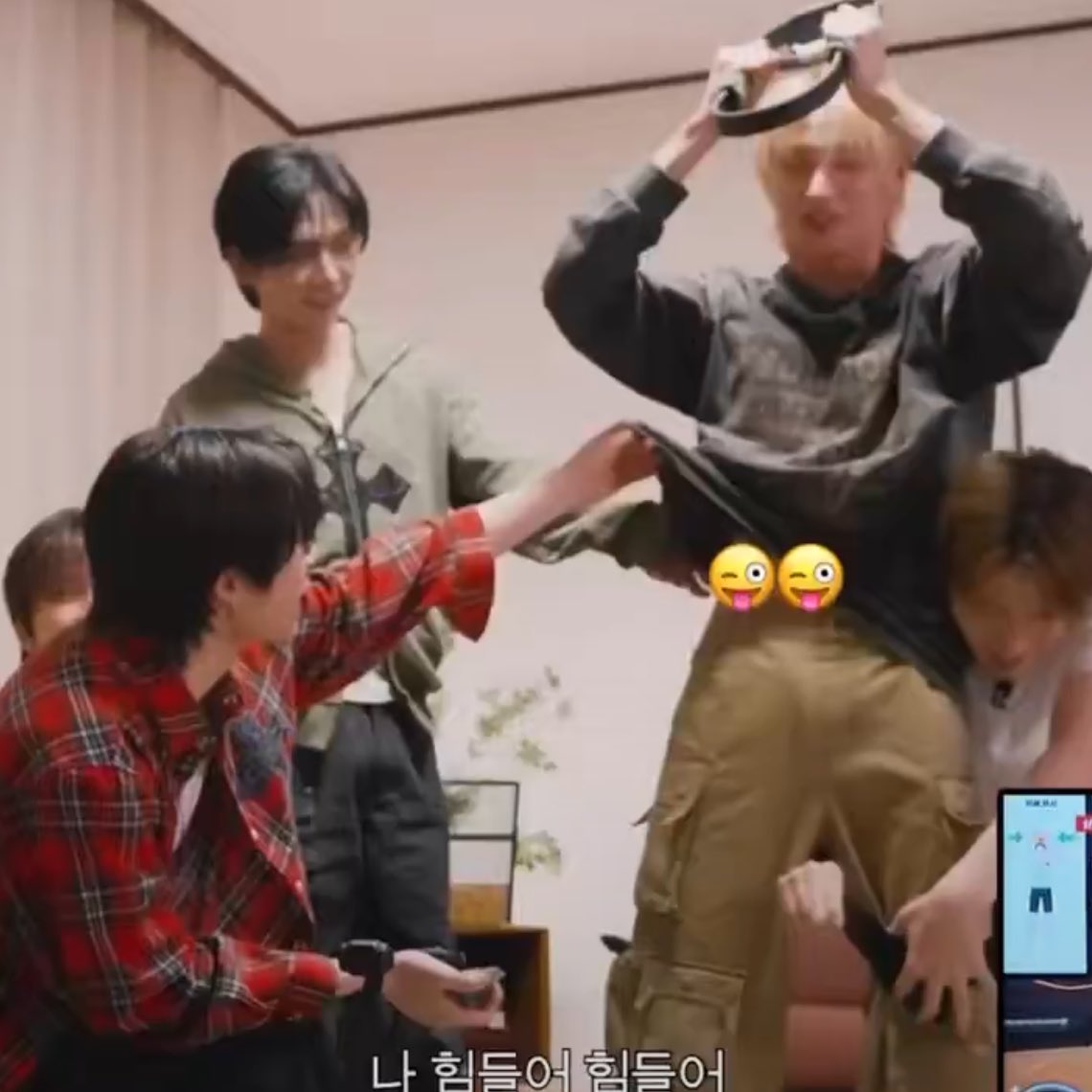 vane 🌸🐈 tweet media