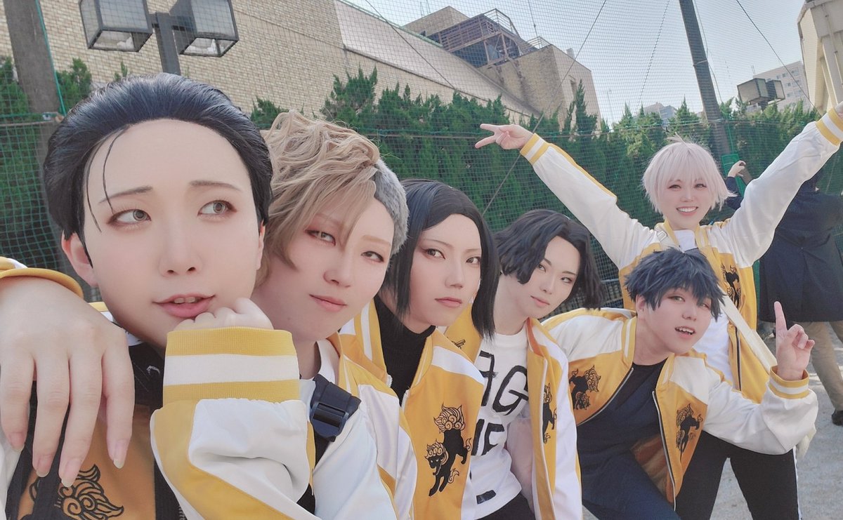 からす原稿中 tweet media