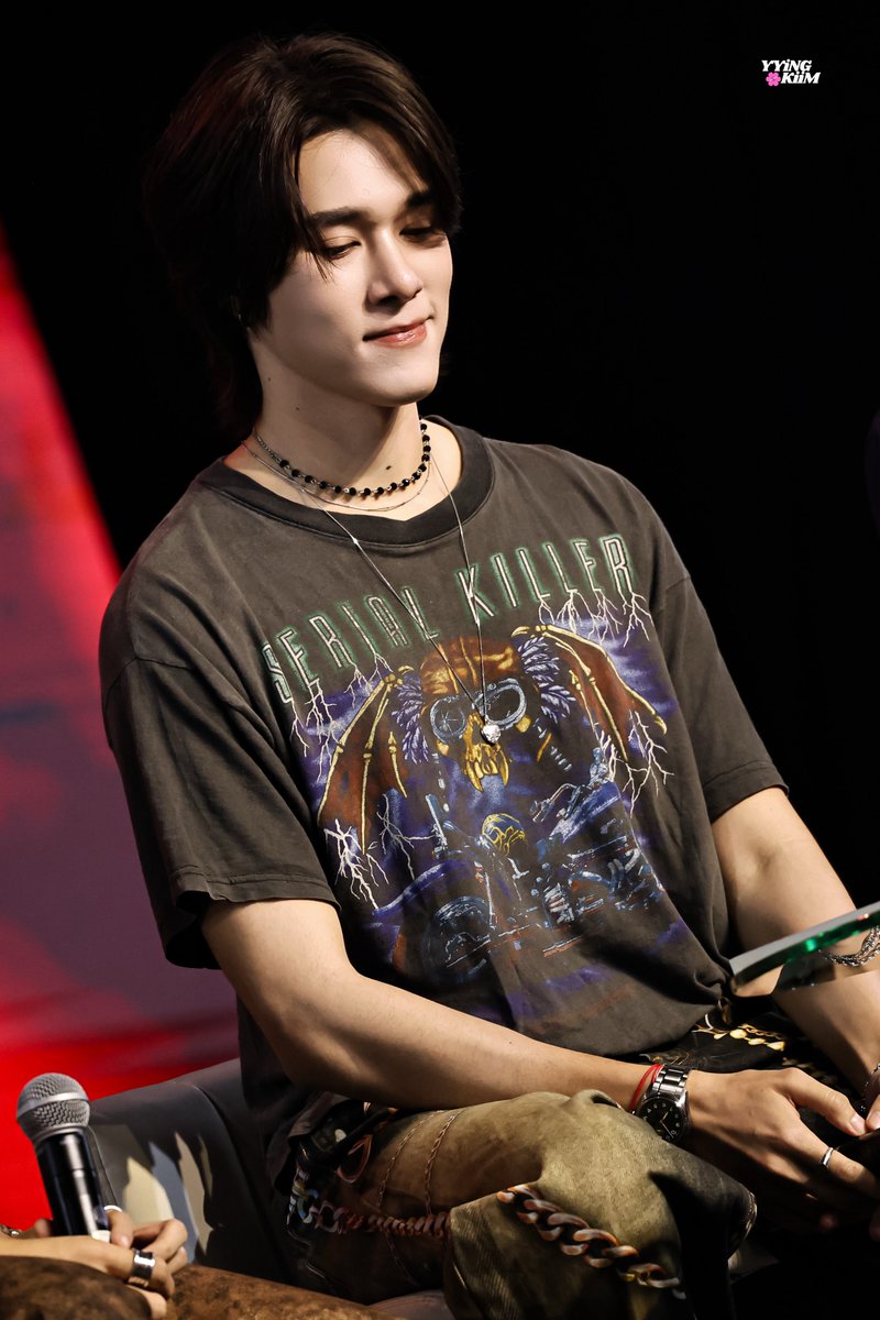 YYiNGGKiiM tweet media