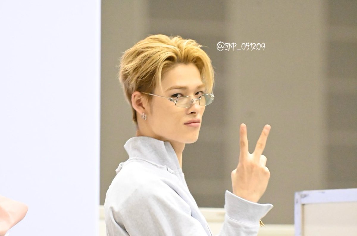 (•ө•) tweet media