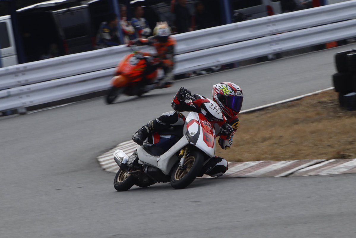 ゆずちょる tweet media