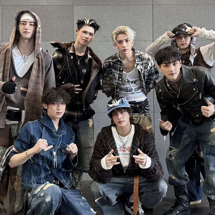 Andu:3 | ENHYPEN IS 7 🧡 tweet media