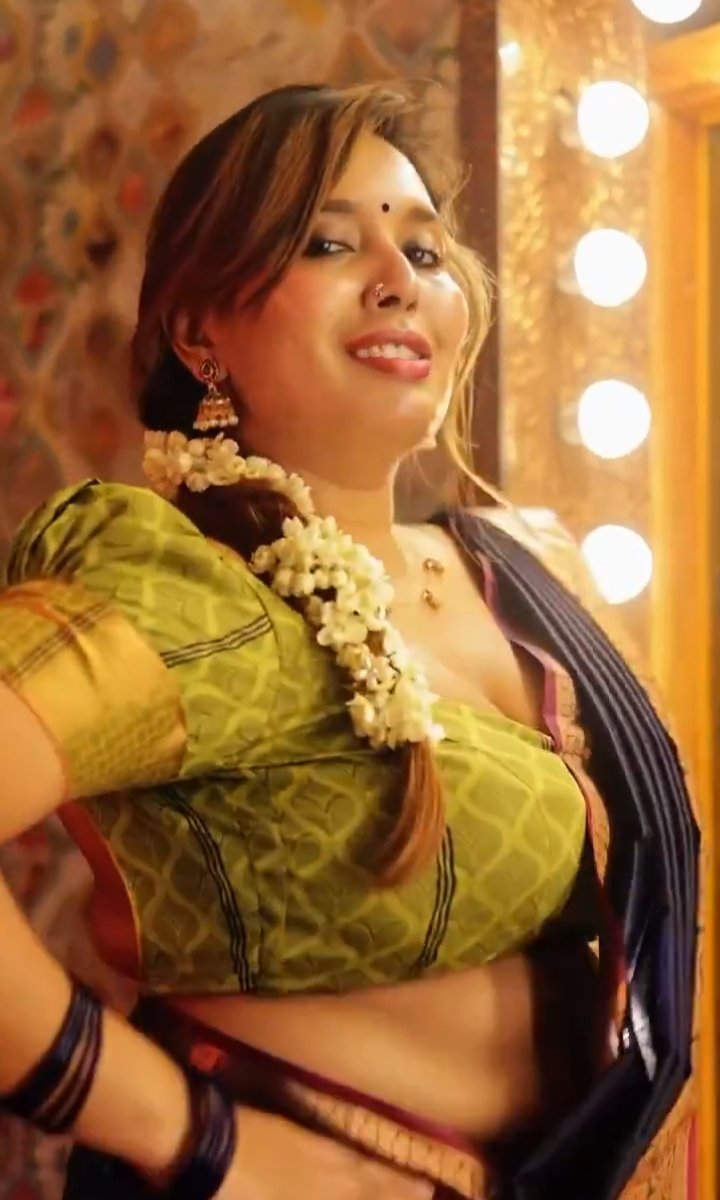 ReSudhar66270's tweet photo. So Beautiful β£
#AslanArjun π₯
#PriyankaNair β£ https://t.co/l42EE4BLjg