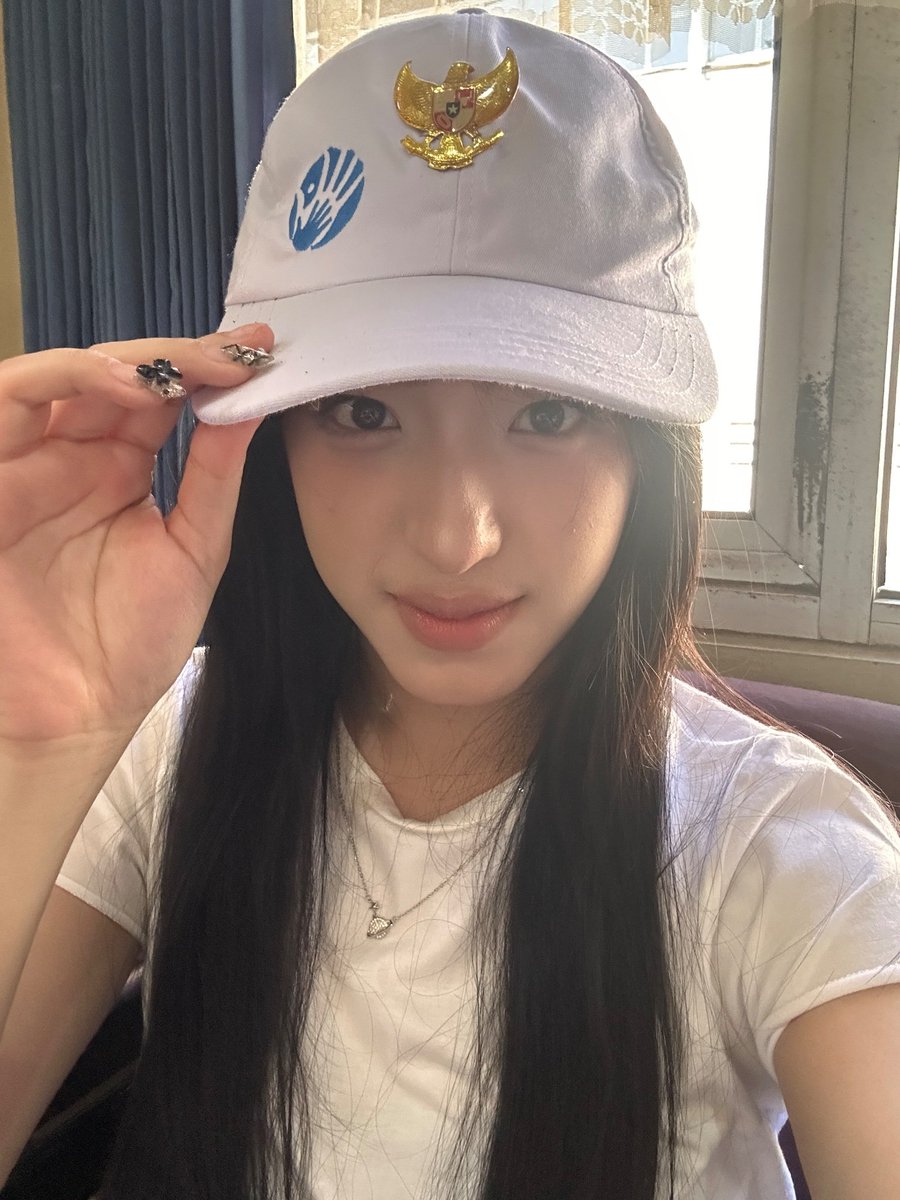 𓍢ִ໋🀦 tweet media