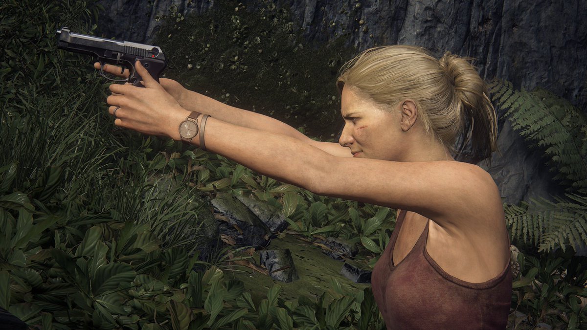 LastYearsModel tweet media