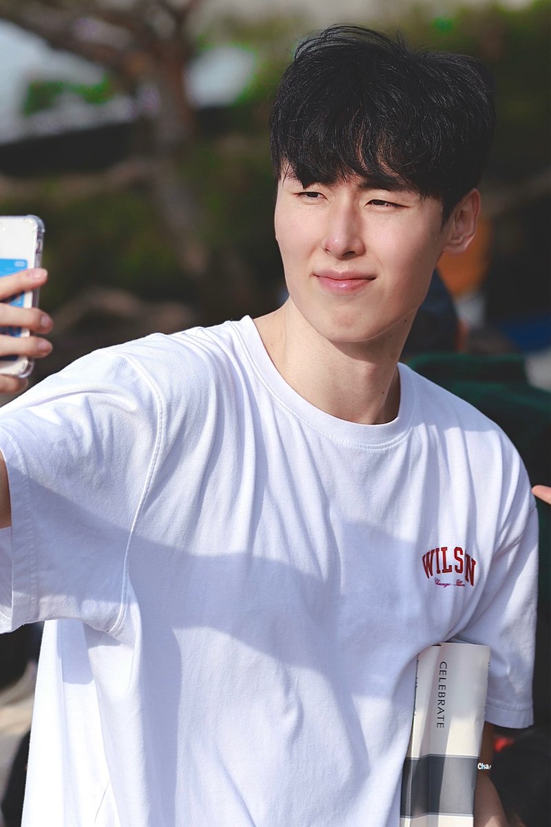 𝗖𝗵𝗮! tweet media