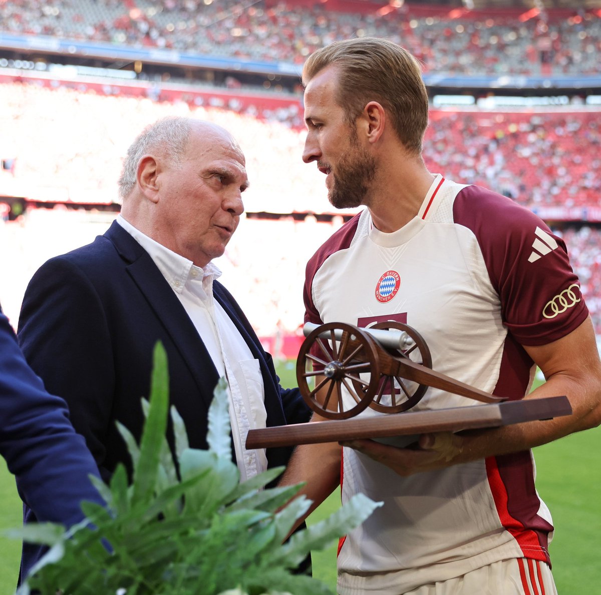 Extra Time Indonesia tweet media