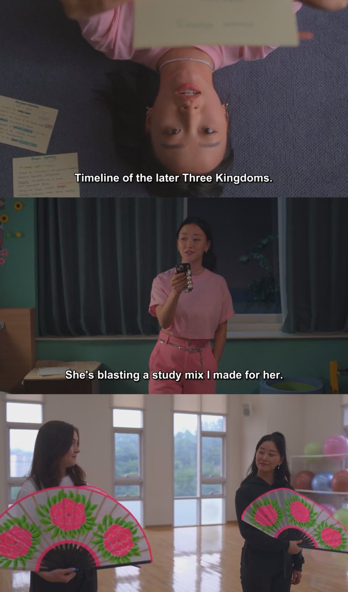 Random TV Screenshots tweet media