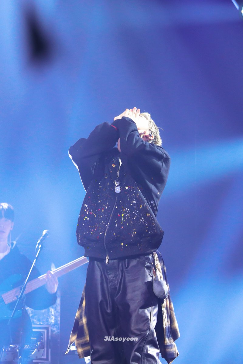 Stayinfinite_JIA tweet media