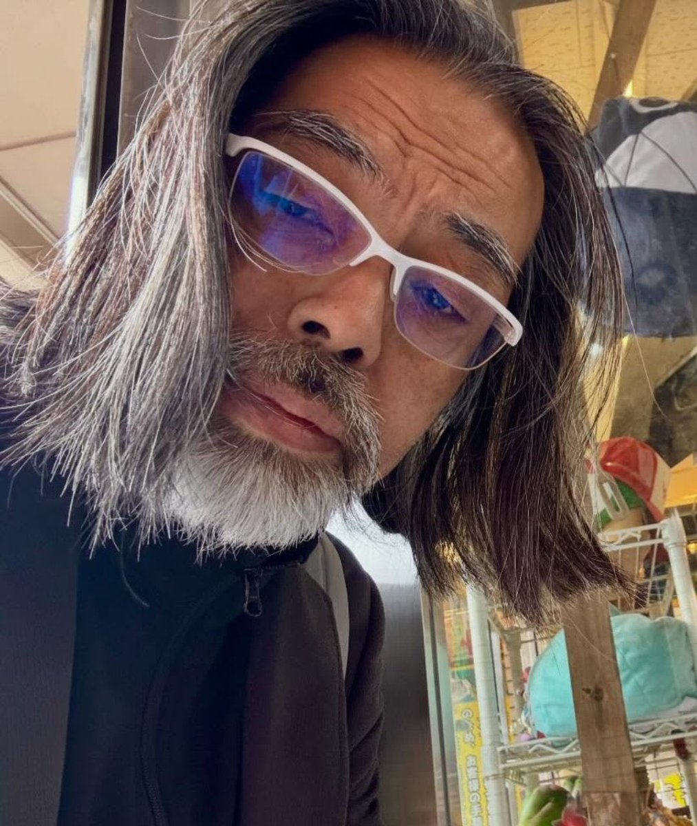 Cartoon History tweet media