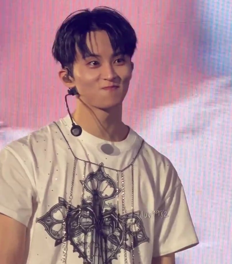 คุณหนูน้ำชา tweet media