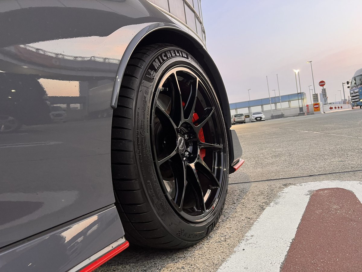 KUMA 🍟🐥🔚 tweet media