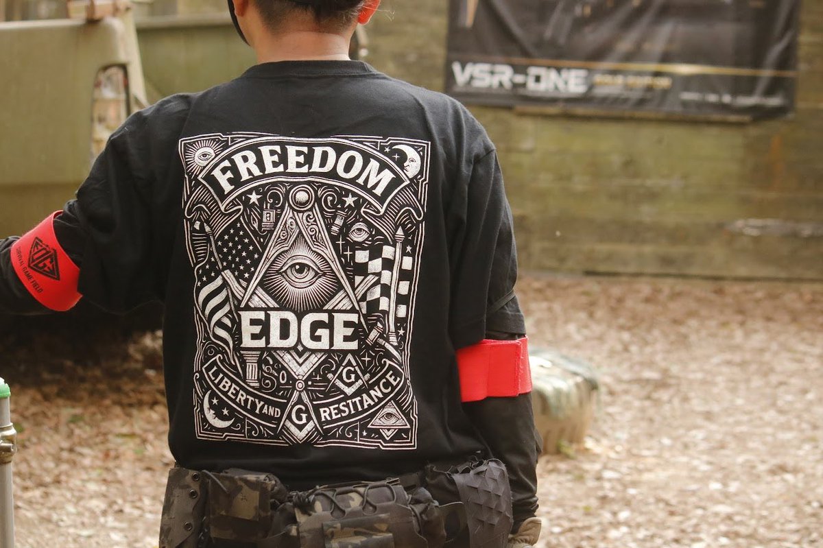 さんそん tweet media