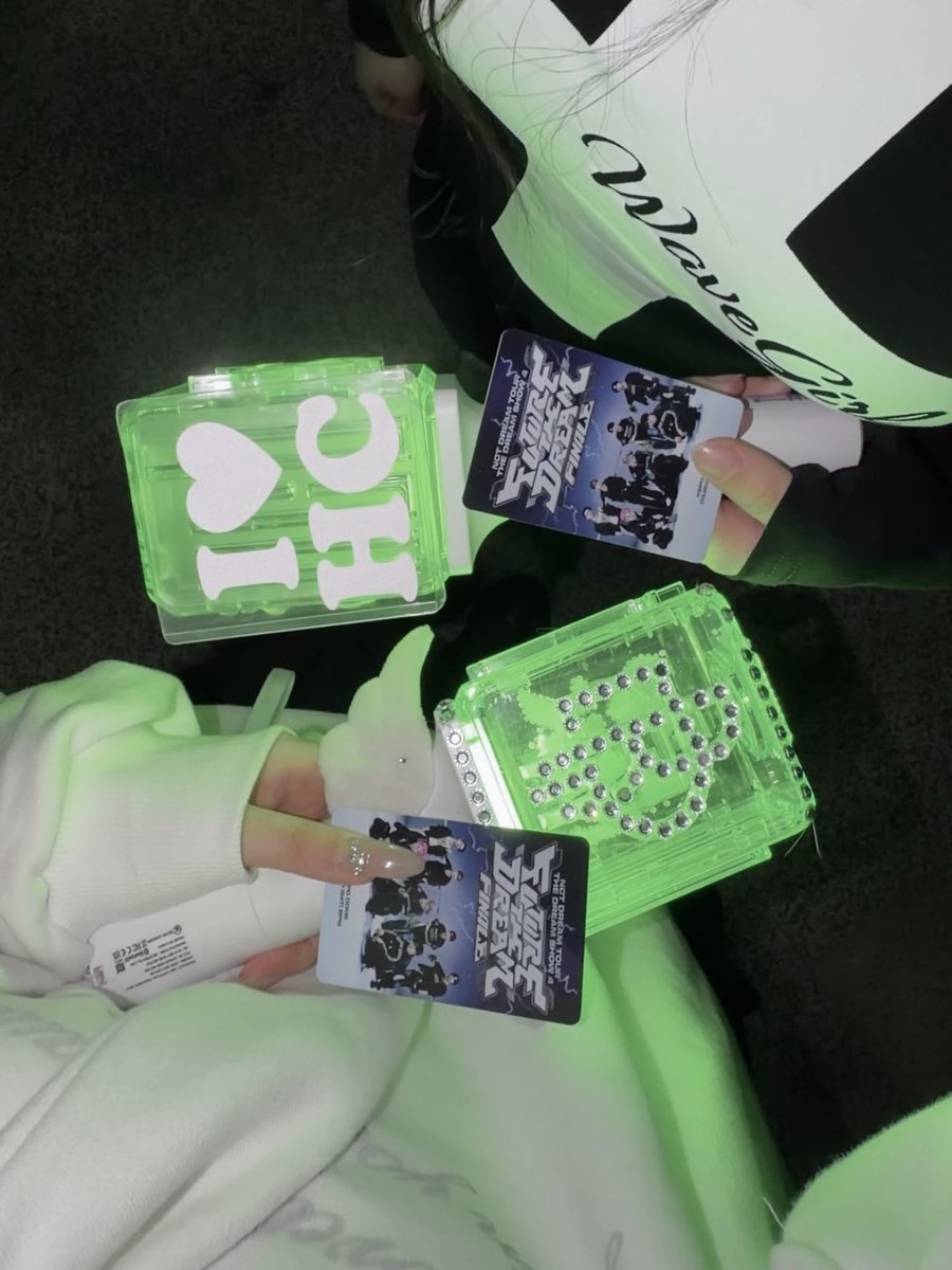 917diary's tweet photo. 행복만 하자 .. ♡ #nctdream https://t.co/WqB0WZ8SqT