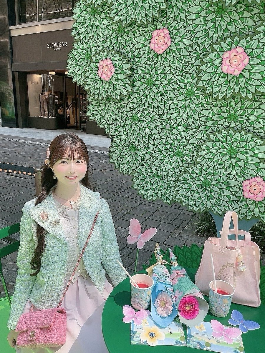 𝓑𝓵𝓸𝓸𝓶𝓲𝓷𝓰 🪡 ྀི tweet media