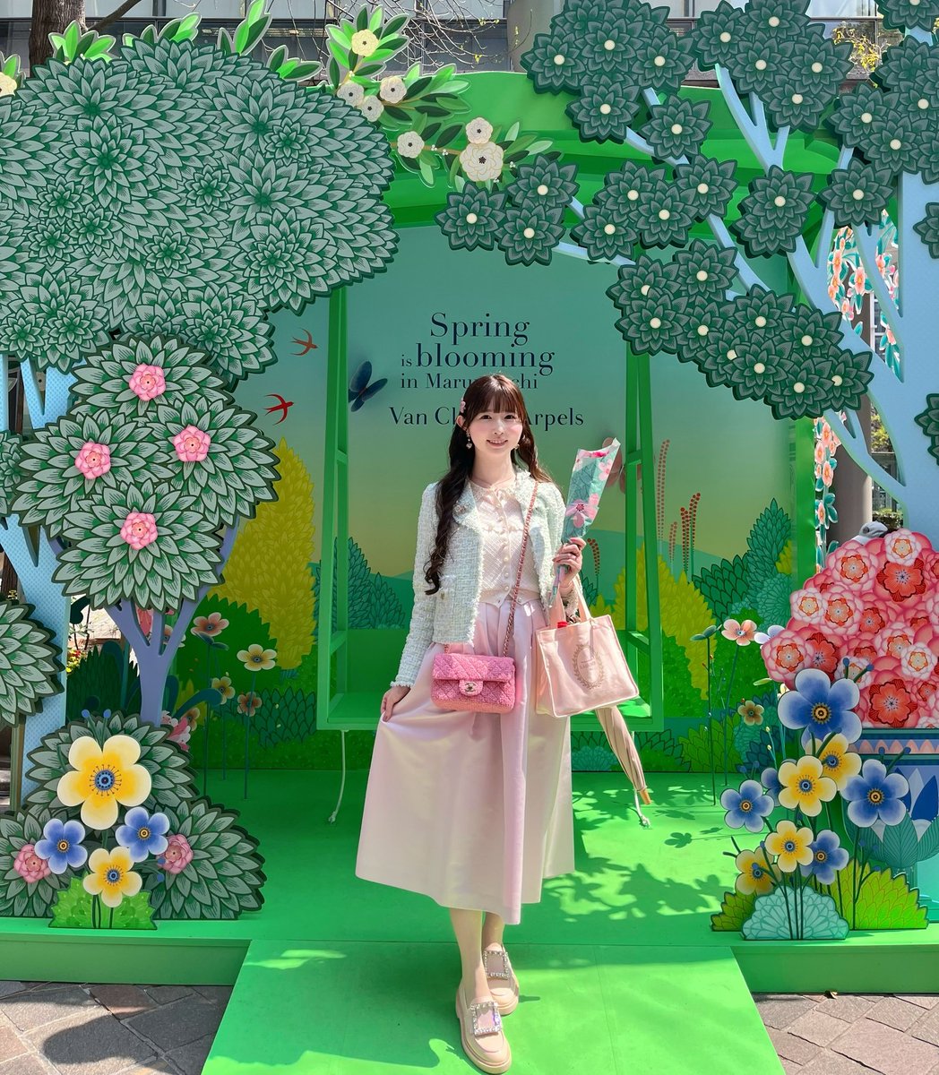 𝓑𝓵𝓸𝓸𝓶𝓲𝓷𝓰 🪡 ྀི tweet media