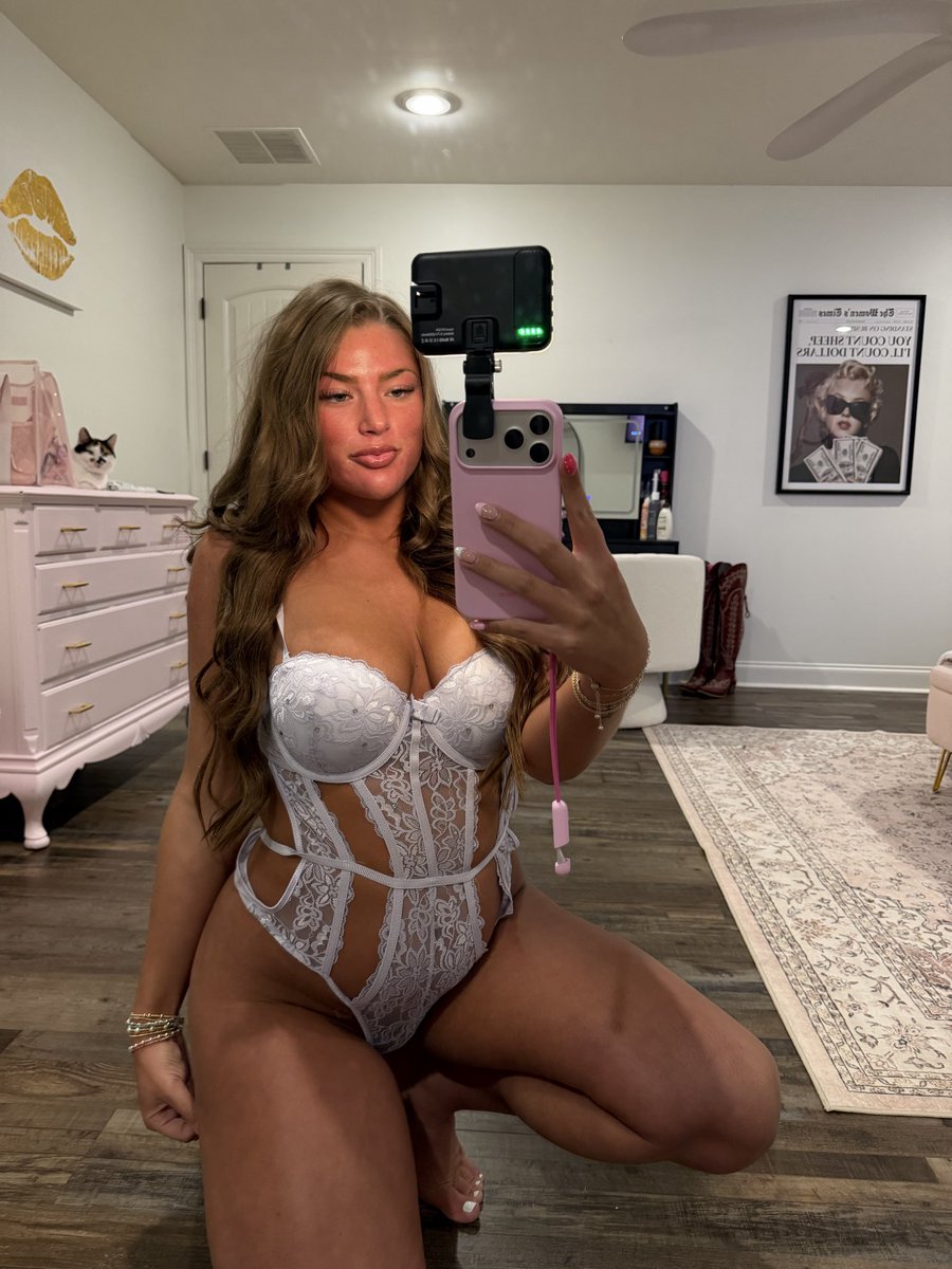 Julianna Jarratt tweet media